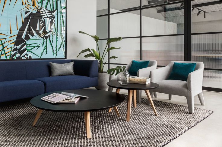 راهنمای کامل بهترین سبک چیدمان مبل اداری