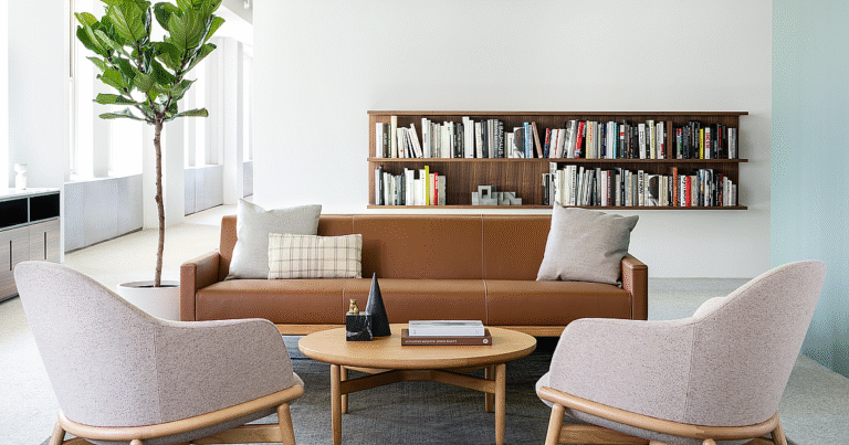 تأثیر چیدمان مبلمان بر ارتباطات در محیط کار