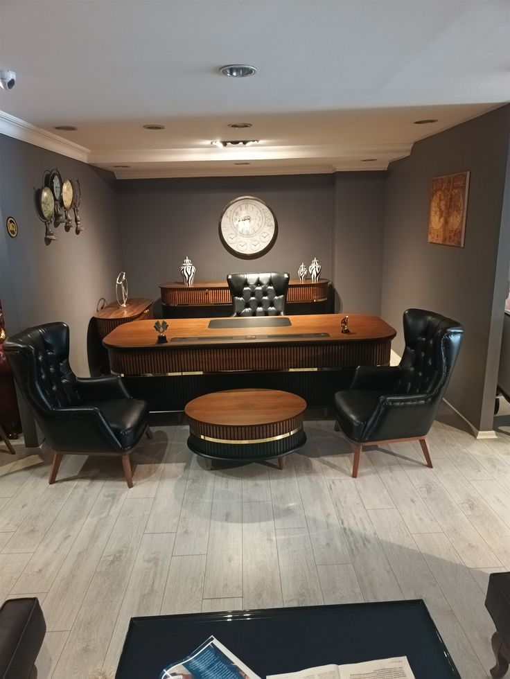 مبلمان اداری